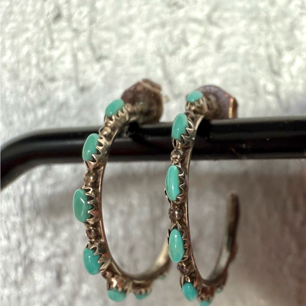 Zuni Needlepoint Turquoise Sterling Silver Hoops Signed